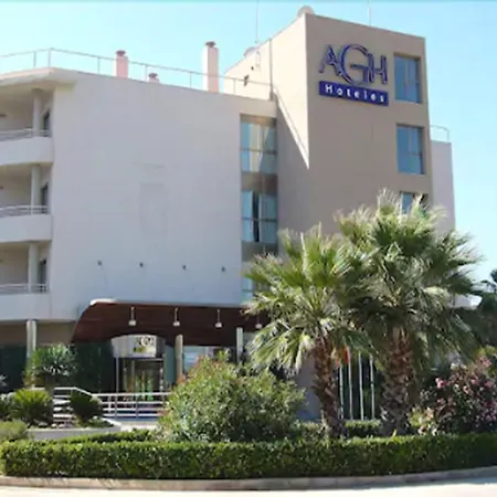 Feriested Agh Canet 4*